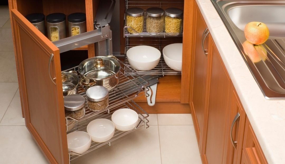 Image for How to Organize Your Kitchen Cabinets (and Make Them Visually Pleasing)