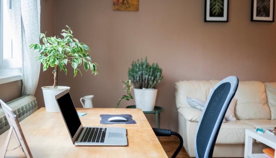 Image for Four Expert Design Tips to Boost Productivity in Your Home Office Setup