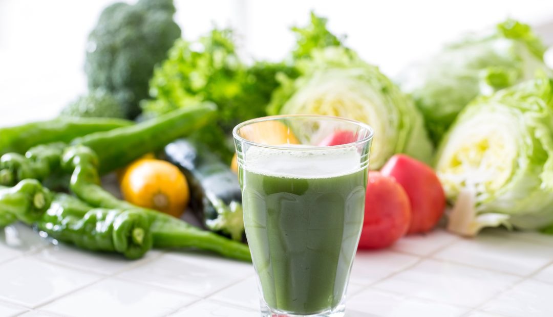 Image for Harness the Health: Discover the Benefits of Juicing with Nutritious Vegetable Roots