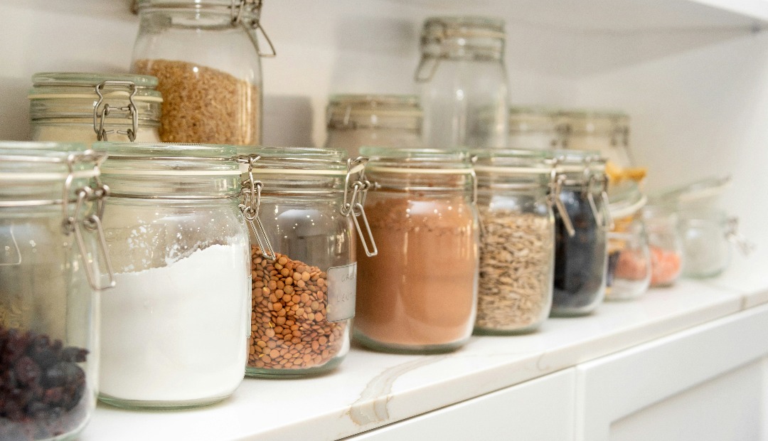 Image for Laundry, Storage, and Kitchen Features to Review Before Choosing an Apartment