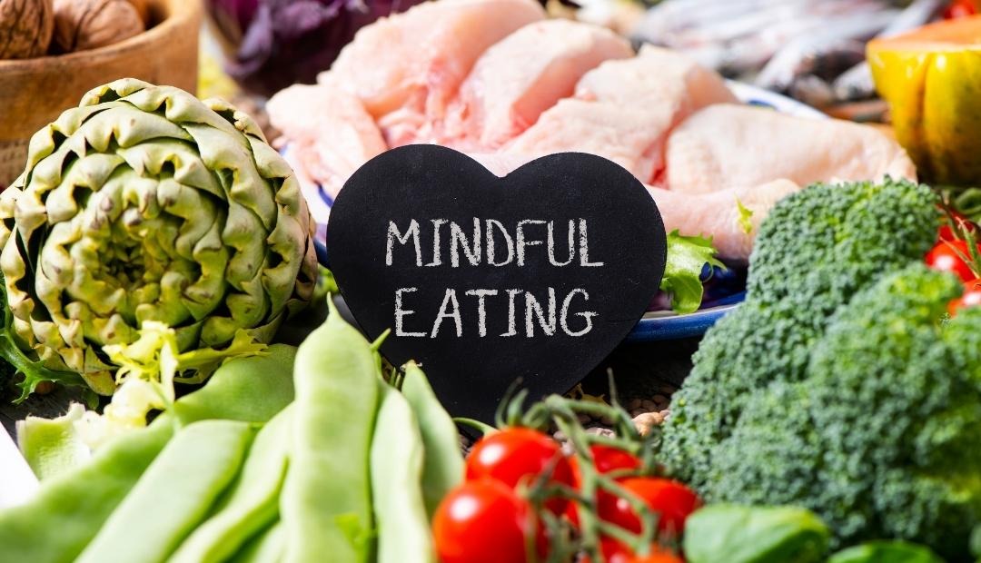 Image for Begin Your Journey to Mindful Eating with These Practical and Engaging Tips