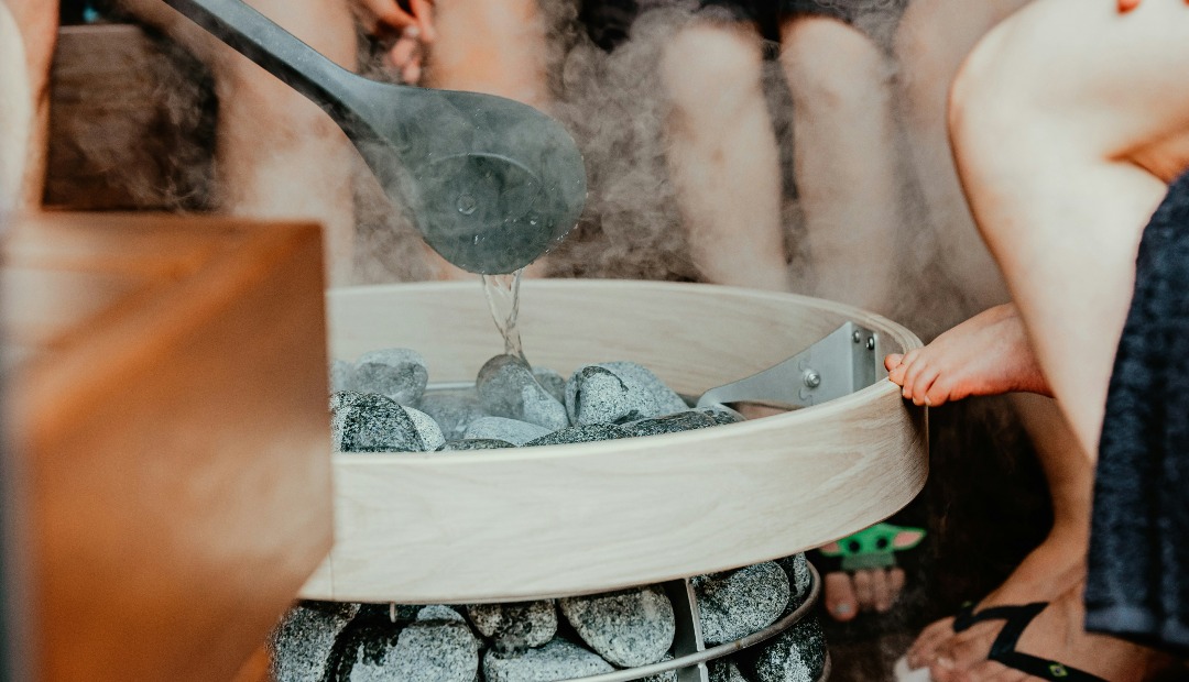 Image for How to Decide Whether Pool, Hot Tub, or Sauna Amenities Matter in Your Apartment Search