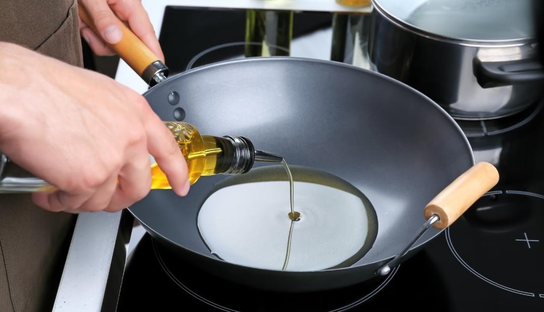 Image for Easy Ways to Responsibly Dispose of Grease and Cooking Oil 