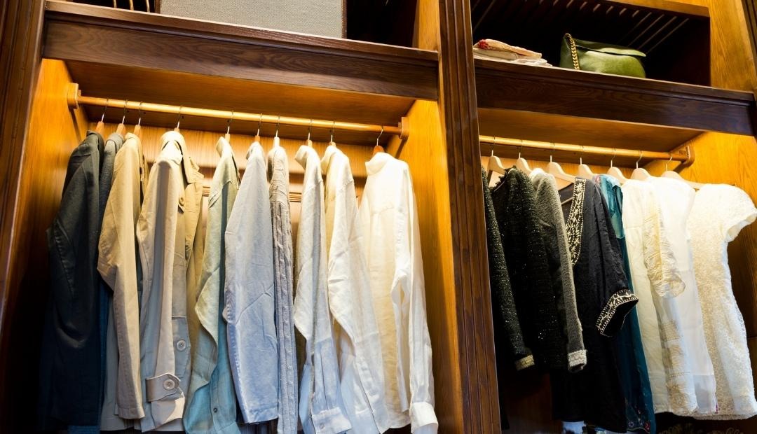 Image for Top Tips and Creative Strategies to Successfully Declutter and Organize Your Closet