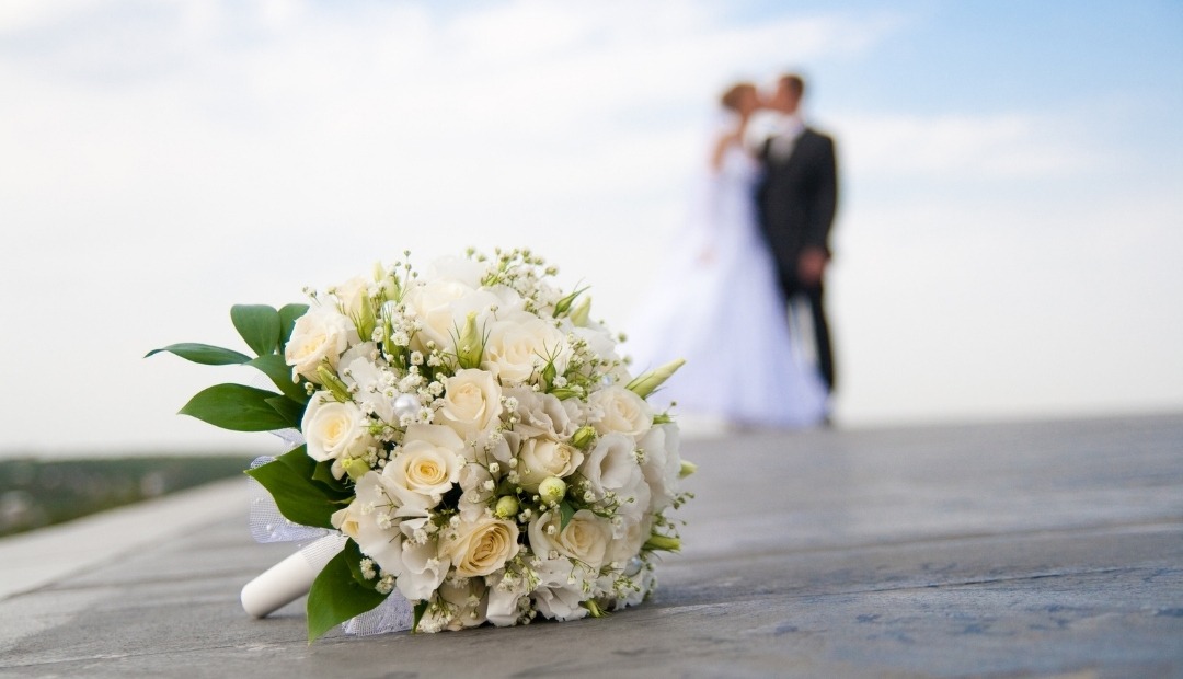 Image for 5 Practical Tips for Planning Your Dream Wedding Affordably